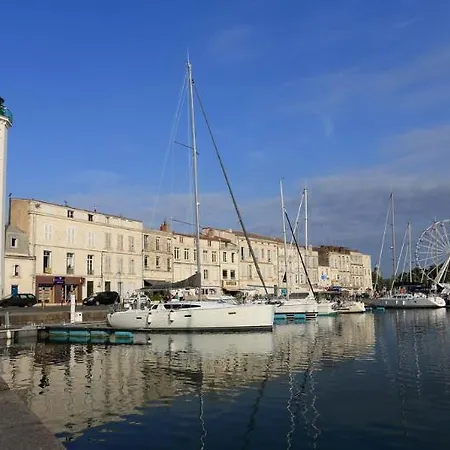 Hotel Citotel Le Bord O 2*